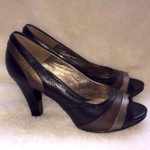 Sofft Open-Toe Black With Metallic Heels
